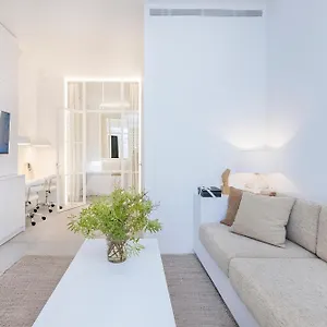 Bhost - Lumiere Apartment Cordoba